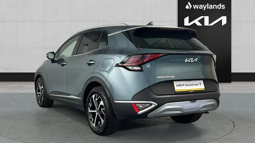 Used Kia Sportage 136 HP (100 kW) 2024 Grey SUV