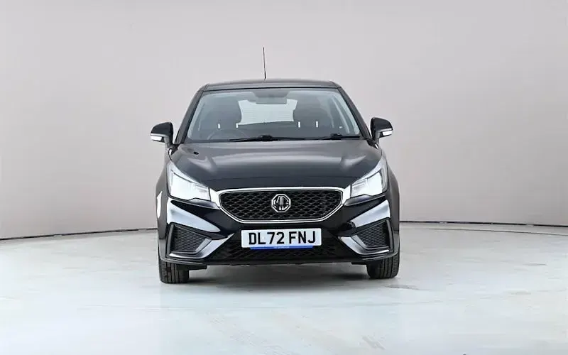 Käytetty MG MG3 Excite 106 HP (77 kW) 2023 Musta Viistoperä