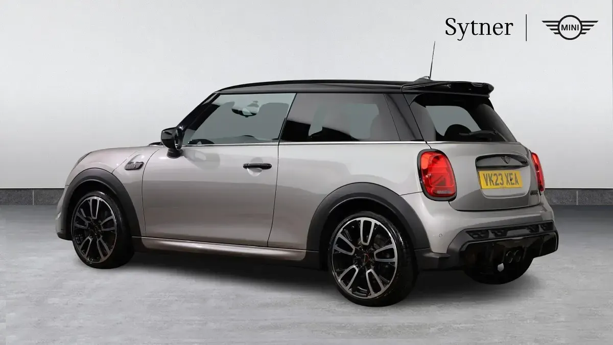 Used Mini Cooper S Hatch 192 HP (141 kW) 2023 Silver Hatchback