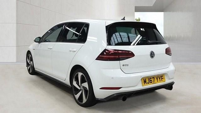 Used VW Golf VII GTI 230 HP (169 kW) 2017 White Hatchback