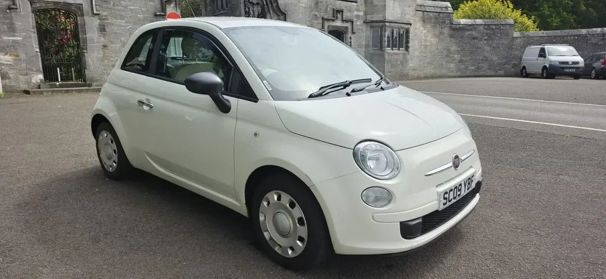 Käytetty Fiat 500 Pop 69 HP (50 kW) 2009 Valkoinen Avoauto