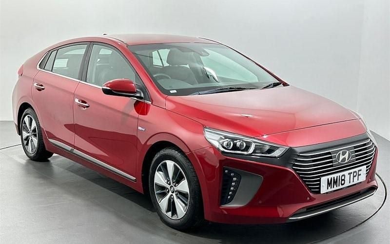 Used 2019 Hyundai Ioniq Premium SE Sedan | £11,506 (Good price) - Image 1/3