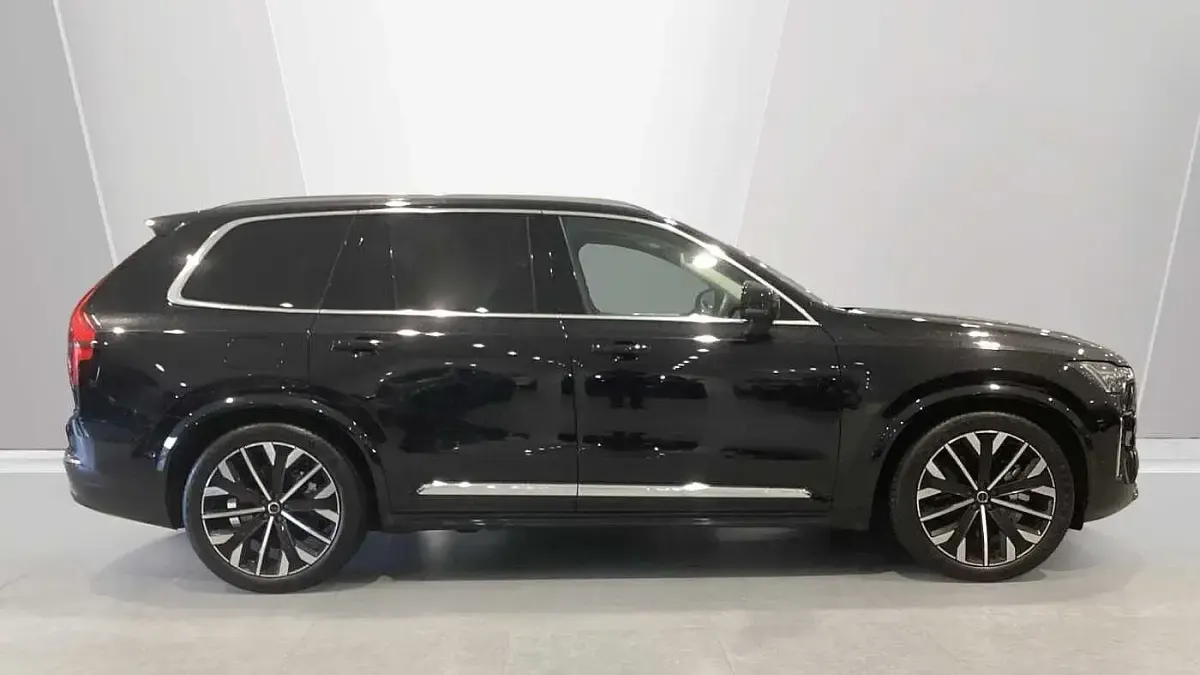 New Volvo XC90 Ultra 455 HP (334 kW) 2025 Black SUV