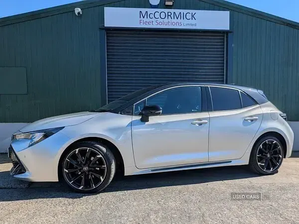 Used Toyota Corolla Sport 122 HP (89 kW) 2022 Silver Hatchback