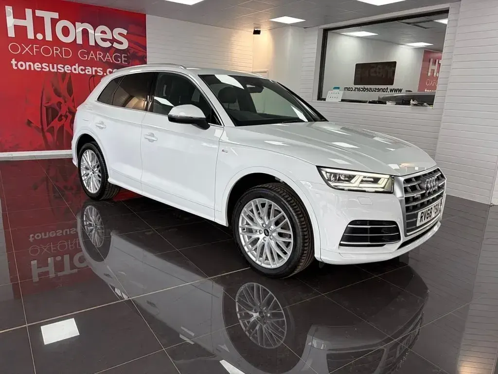 Used Audi Q5 S-Line 252 HP (185 kW) 2018 White SUV