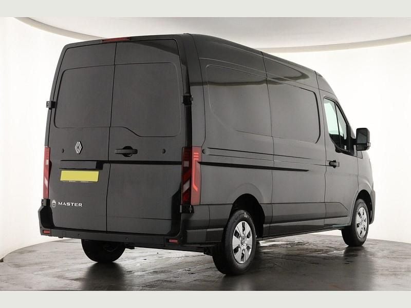 Novo Renault Master 2026 Preto Monovolume