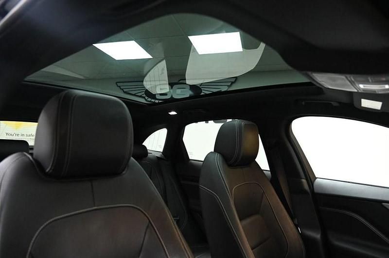 Used Jaguar F-Pace R-Sport 240 HP (176 kW) 2018 Blue SUV