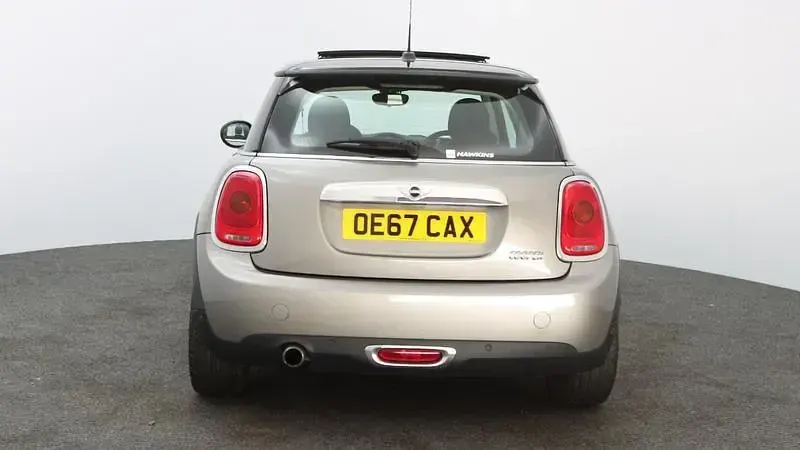 Used Mini Cooper Hatch 136 HP (100 kW) 2017 Silver Hatchback