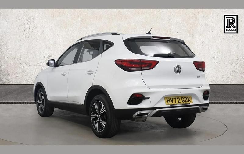 Używany MG ZS Excite 111 KM (81 kW) 2022 Biały SUV