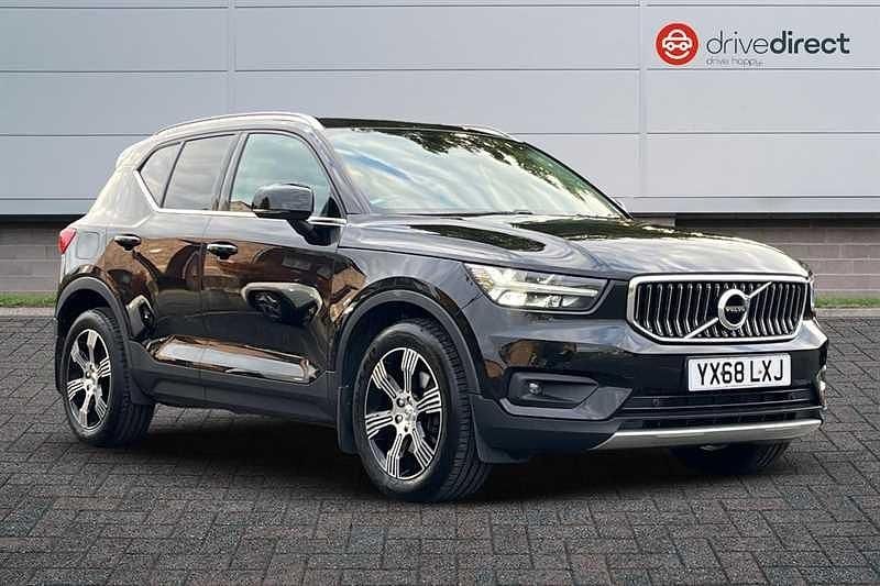 Solid black stone Used 2018 Volvo XC40 Inscription SUV | £19,850 (Fair price) - Image 1/4