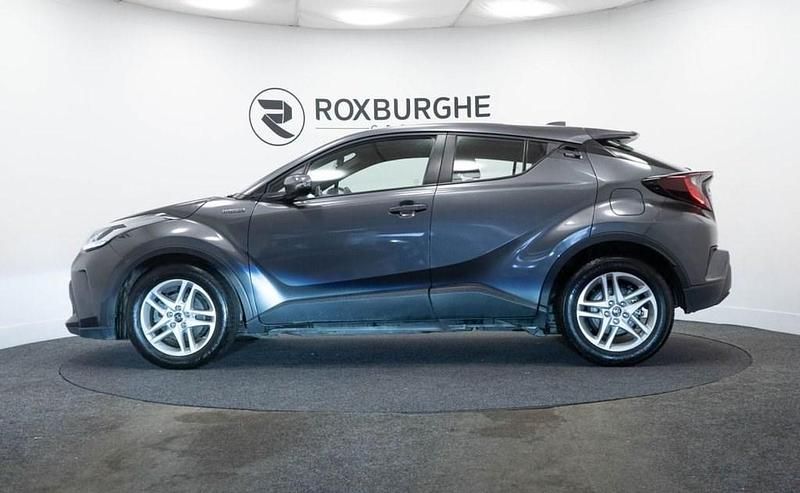 Used Toyota C-HR 122 HP (89 kW) 2021 Grey SUV