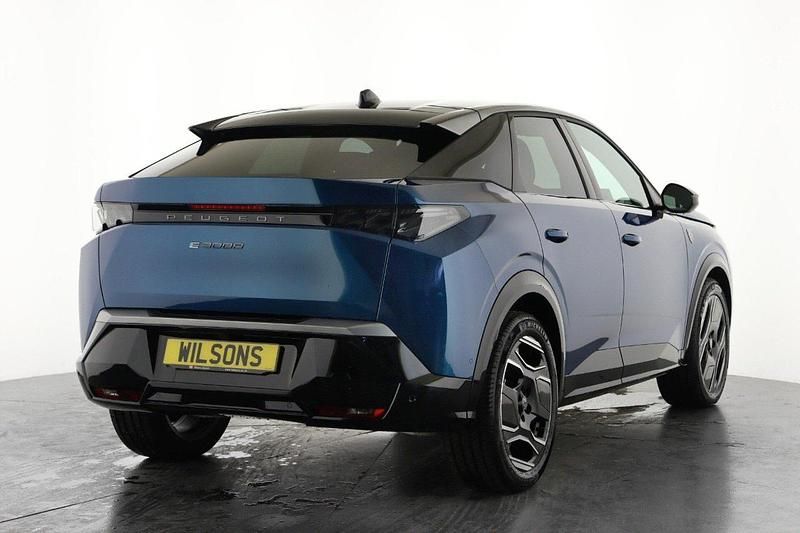Used Peugeot e-3008 GT 152 kW (207 HP) 2024 Blue SUV