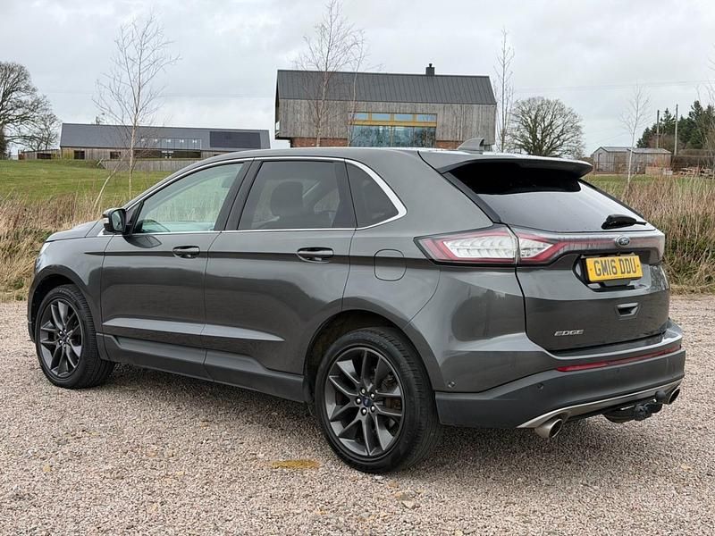 Used Ford Edge Titanium 210 HP (154 kW) 2016 Grey SUV