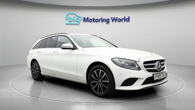 Used Mercedes C180 SE 154 HP (113 kW) 2019