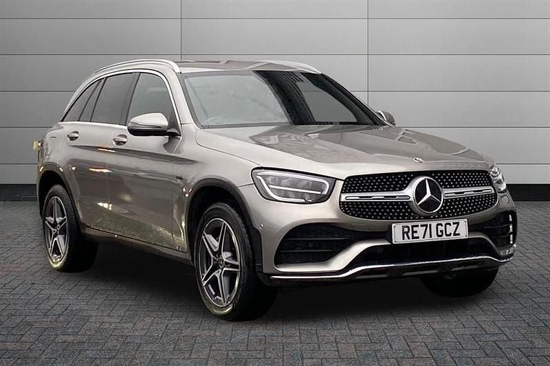 Used Mercedes GLC300 AMG line 306 HP (225 kW) 2021 Silver Estate