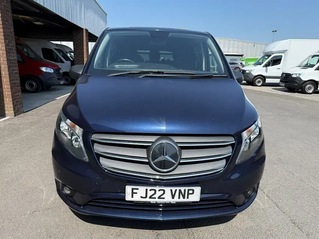 Used Mercedes Vito Premium 2022 Blue Van
