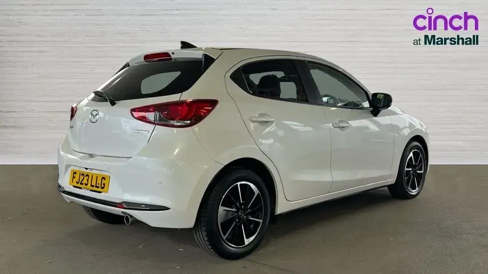 Used Mazda 2 Homura-Aka 115 HP (84 kW) 2023 White Hatchback