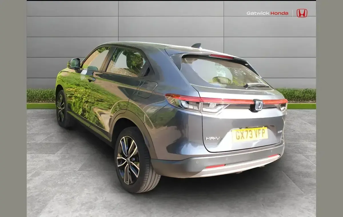 Used Honda HR-V Elegance 131 HP (96 kW) 2023 Meteroid grey SUV