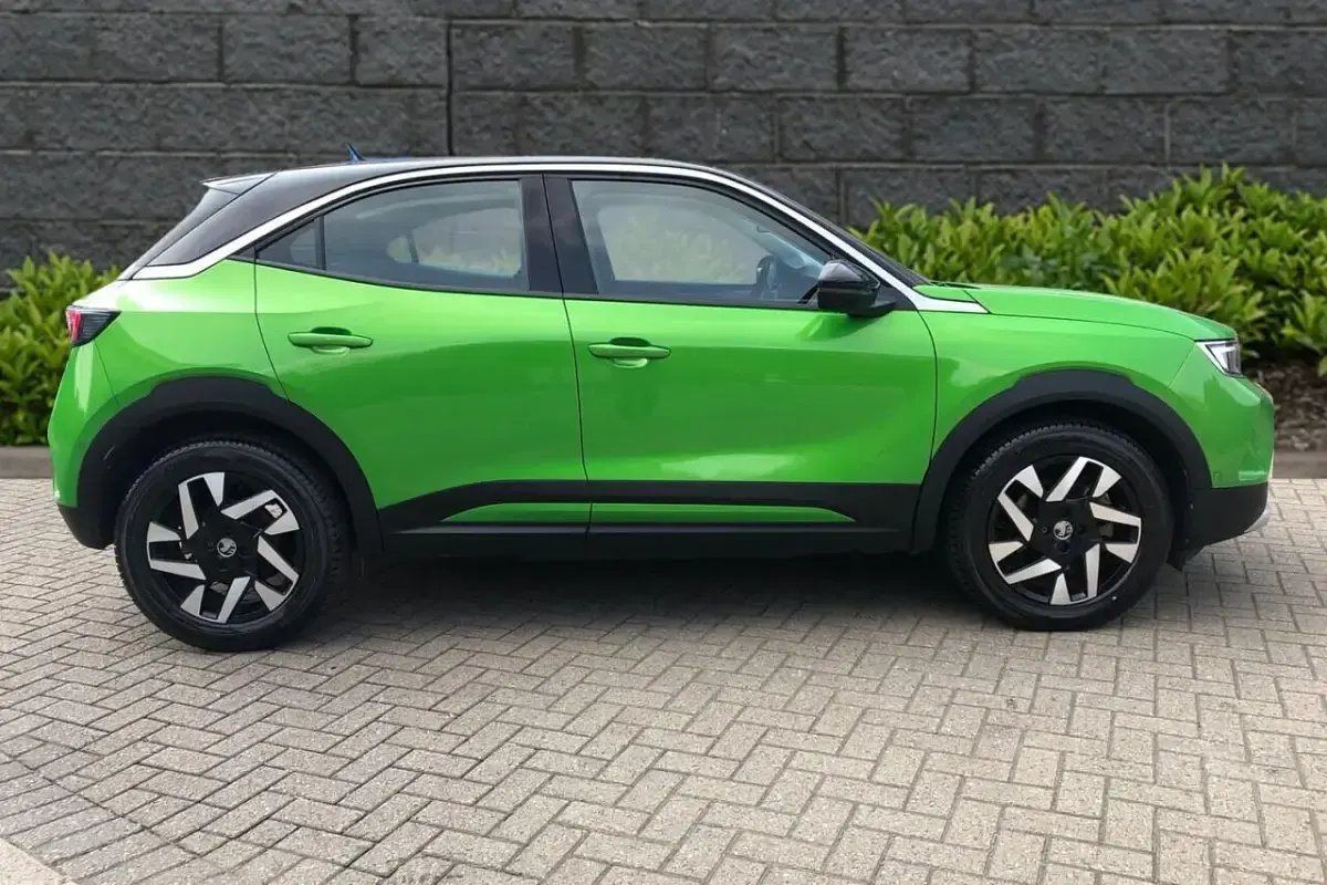 Used Vauxhall Mokka Elite 98 kW (134 HP) 2022 Green SUV