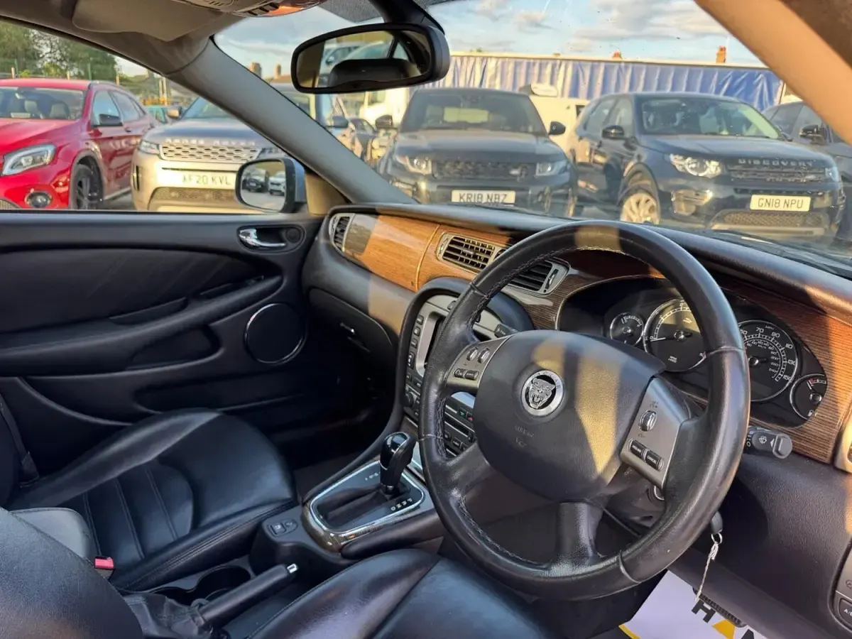 Used Jaguar X-type SE 2009 Blue Sedan