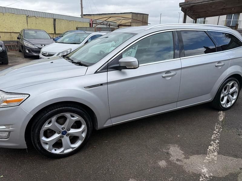 Used Ford Mondeo Titanium X 140 HP (102 kW) 2013 Silver Estate