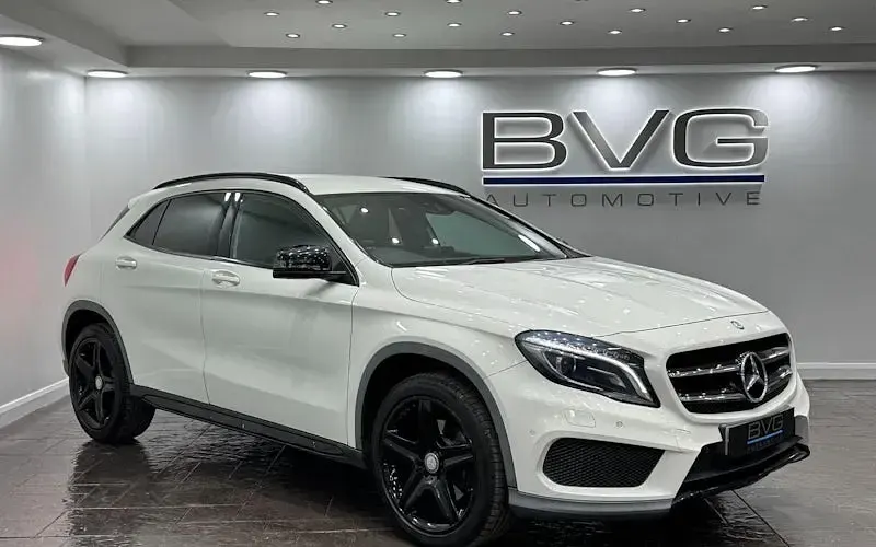 Usado Mercedes GLA220 AMG line 177 HP (130 kW) 2016 SUV
