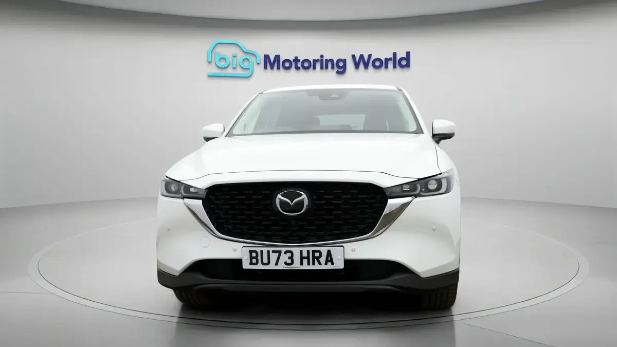 Begagnad Mazda CX-5 Exclusive-Line 165 HK (121 kW) 2023 Vit SUV