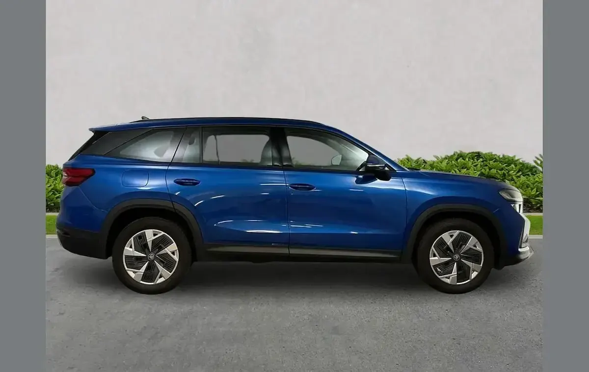 Used Skoda Kodiaq SE 200 HP (147 kW) 2025 Blue SUV