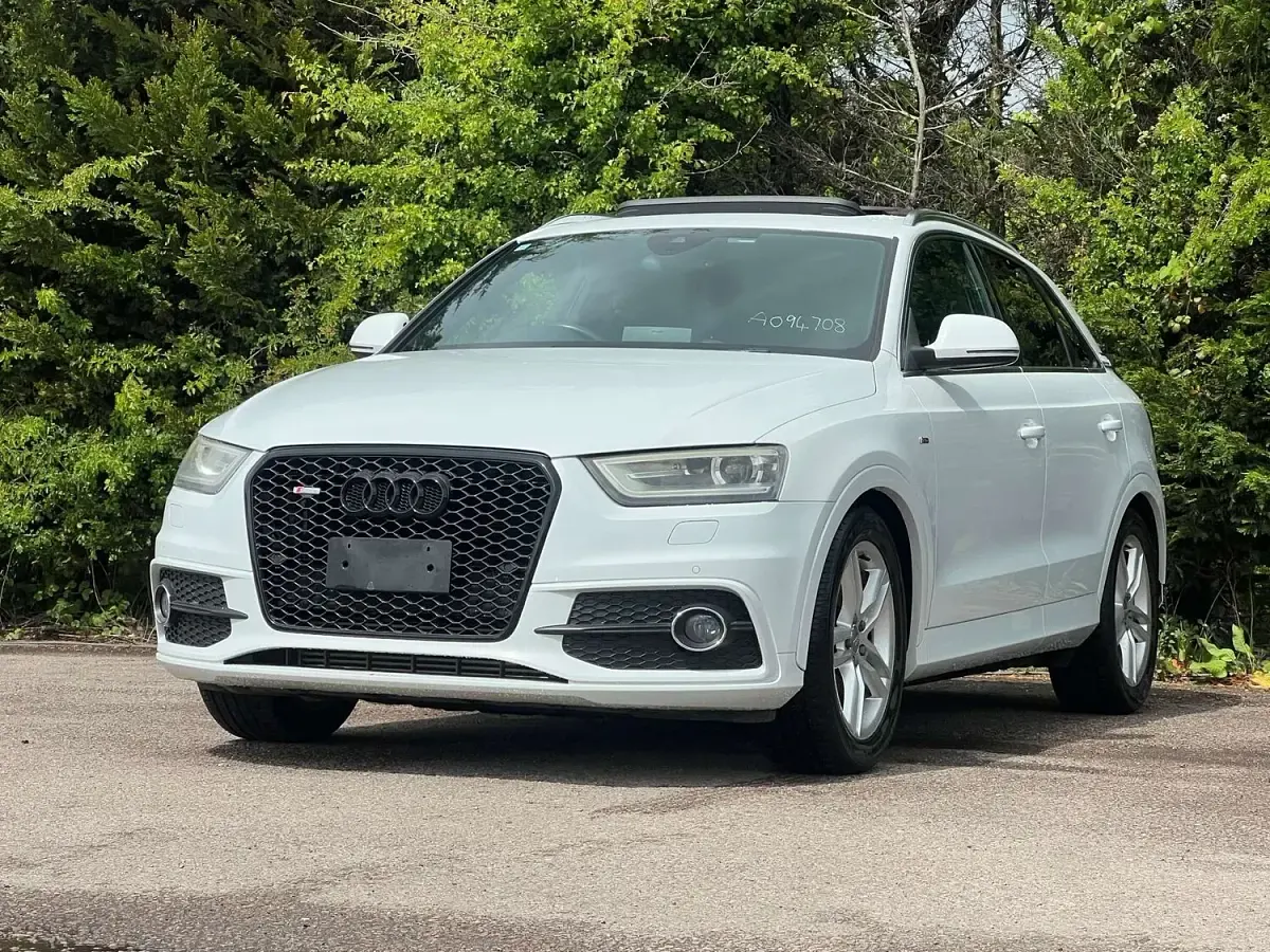 Used Audi Q3 Design 170 HP (125 kW) 2014 White SUV