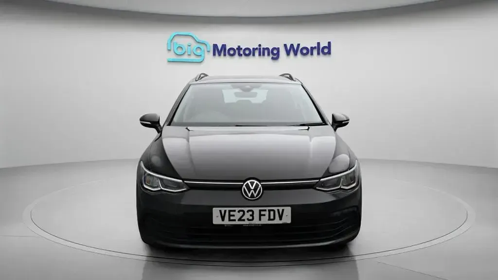 Used VW Golf VIII S 115 HP (84 kW) 2023 Grey Estate