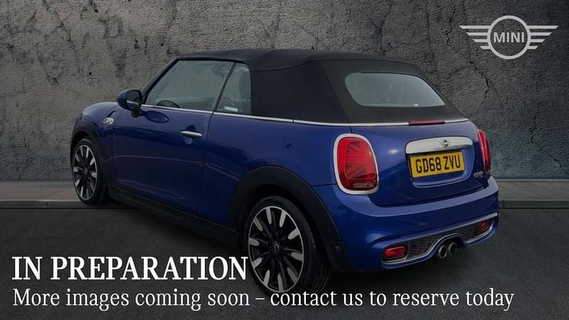 Used Mini Cooper S Exclusive 189 HP (139 kW) 2018 Blue Hatchback