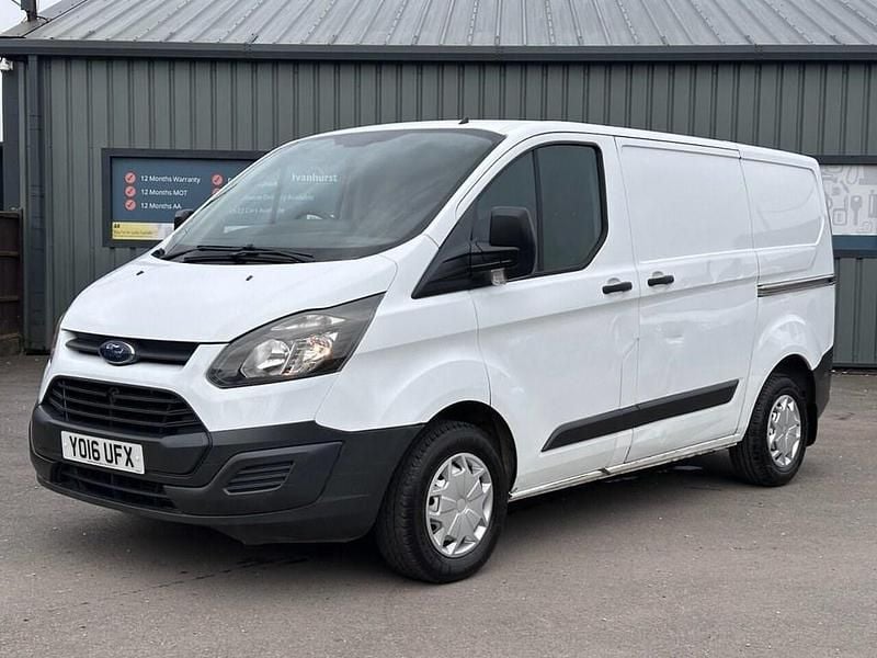 Used Ford Transit Custom 100 HP (73 kW) 2016 White Van