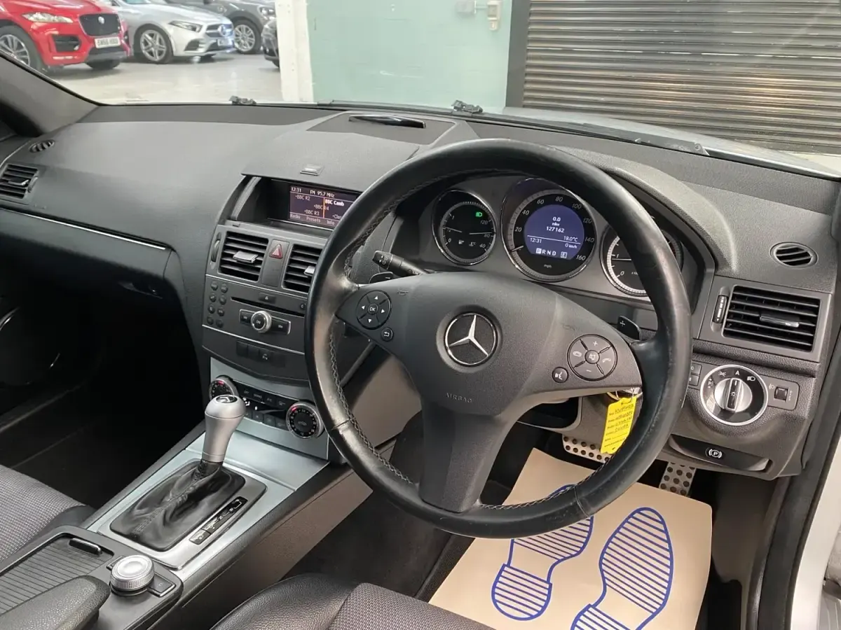 Second-hand Mercedes C220 170 CP (125 kW) 2011 Argintiu Break