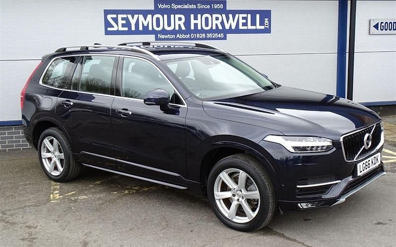 Usado Volvo XC90 Momentum 235 HP (172 kW) 2019 SUV