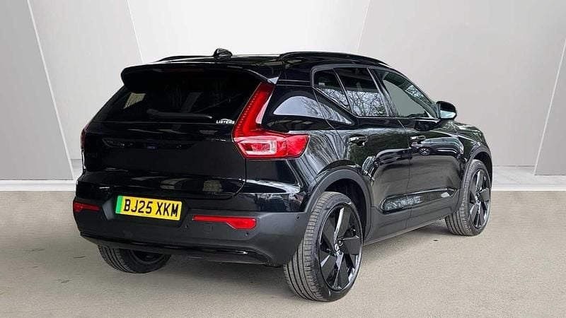 Used Volvo EX40 Ultra 185 kW (252 HP) 2025 Black SUV