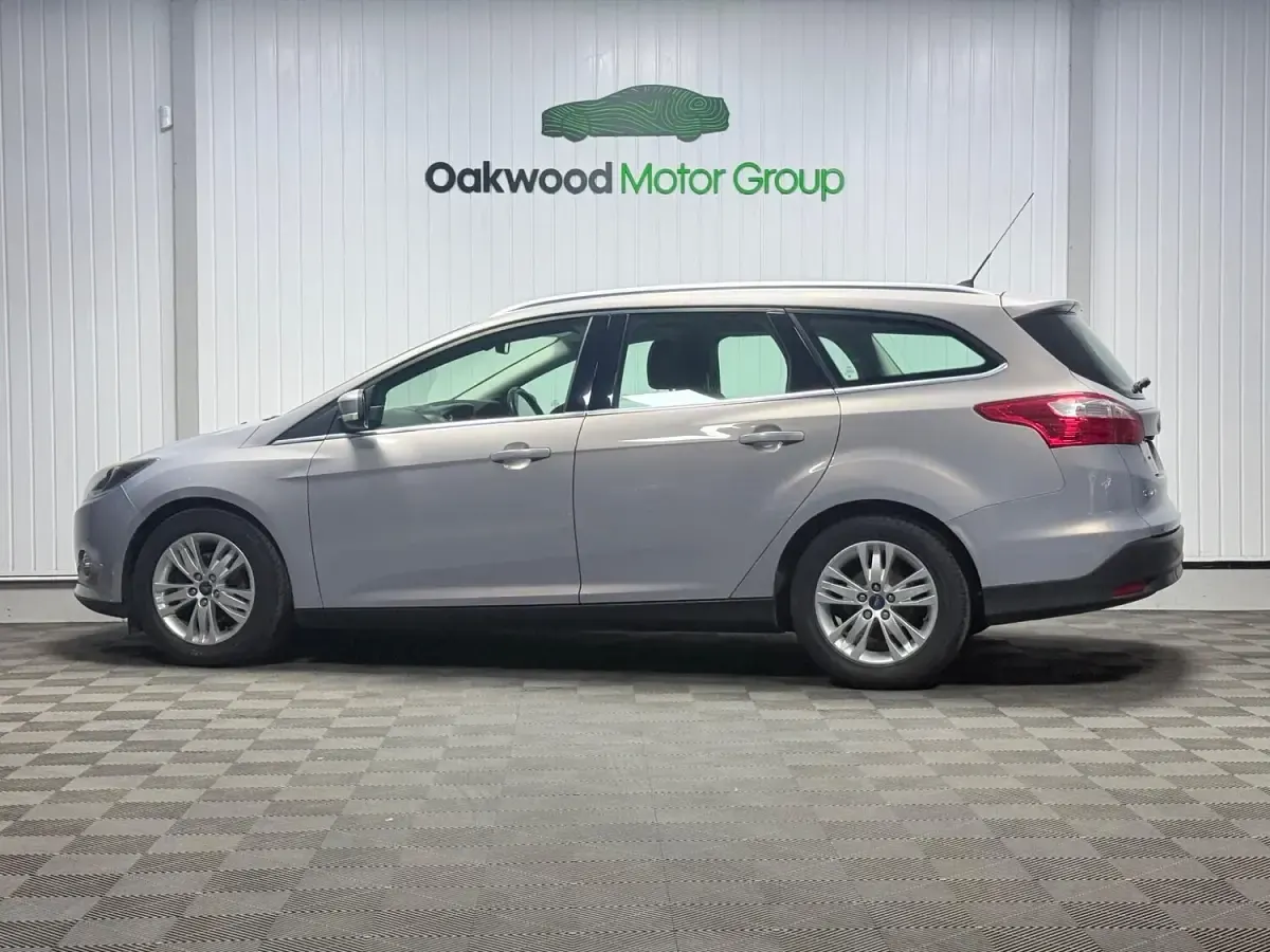 Used Ford Focus Titanium 125 HP (91 kW) 2013 Silver Estate