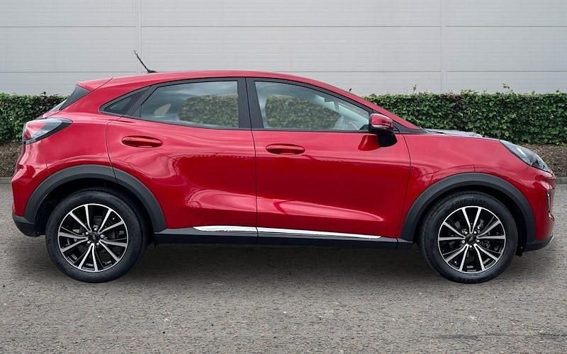 Używany Ford Puma Titanium 155 KM (114 kW) 2023 Czerwony SUV