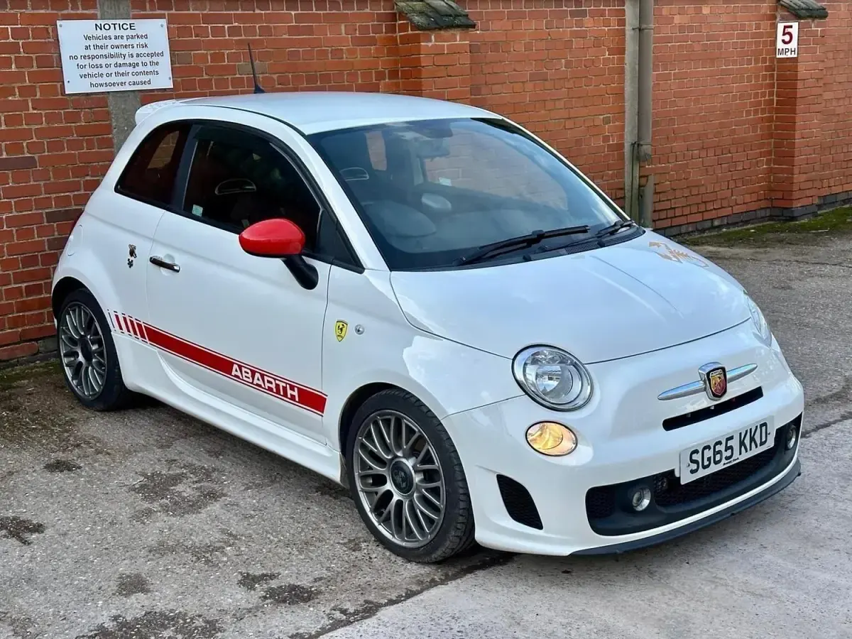 Usado Abarth 595 140 CV (102 kW) 2015 Blanco Utilitario