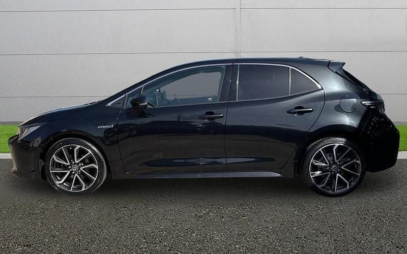 Gebraucht Toyota Corolla 122 PS (89 kW) 2022 Kleinwagen