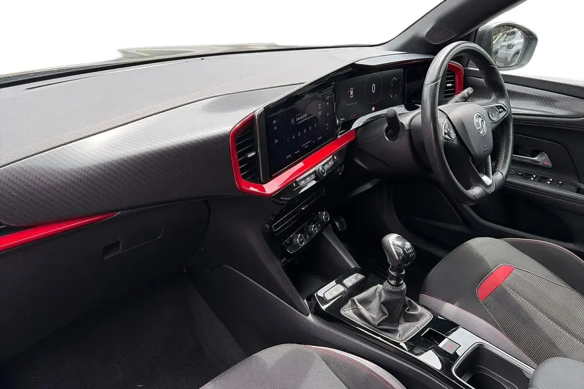 Used Vauxhall Mokka SRi 100 HP (73 kW) 2021 Black SUV