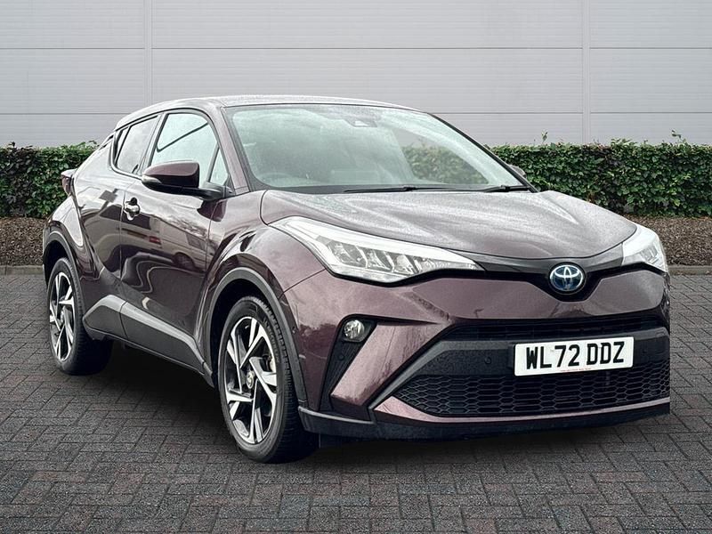 Used Toyota C-HR Design 2023 Mauve/purple SUV