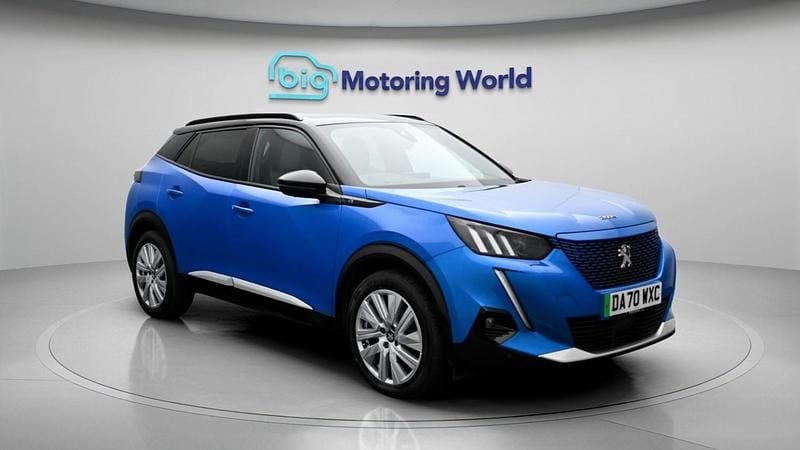 Used Peugeot 2008 Premium 100 kW (136 HP) 2021 Blue SUV