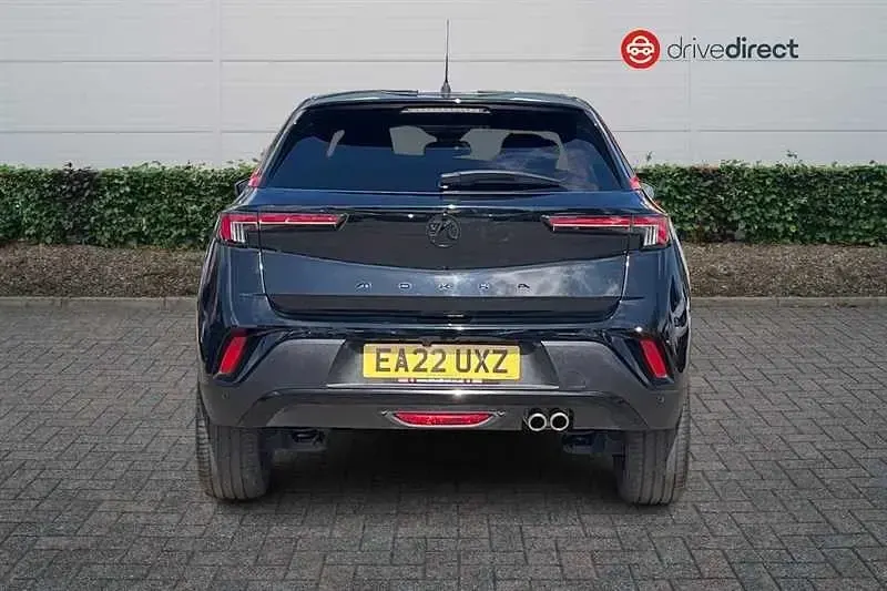 Używany Vauxhall Mokka SRi 130 KM (95 kW) 2022 Czarny SUV
