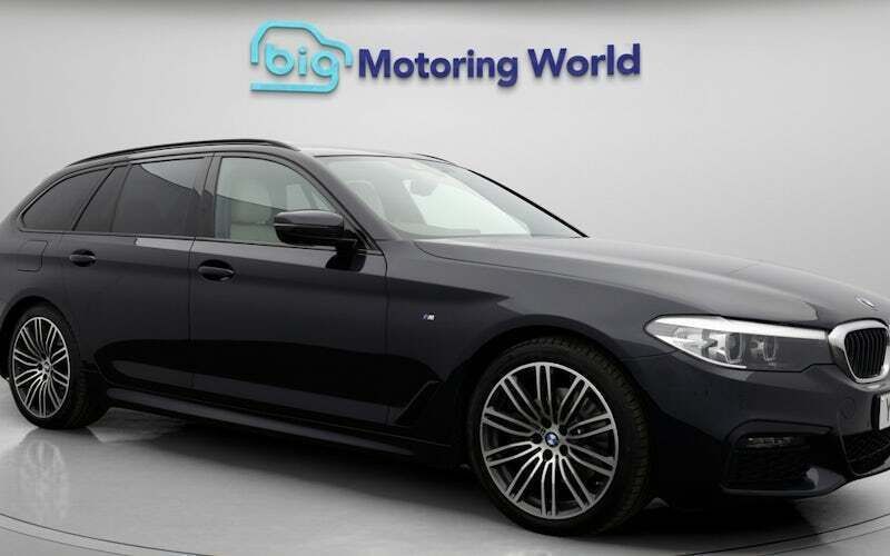 Black Used 2019 BMW 520 M Sport Estate | £19,800 (Fair price) - Image 1/4