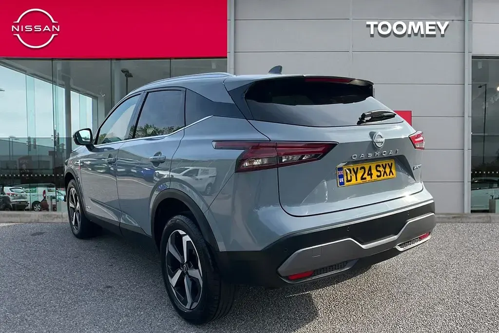 Used Nissan Qashqai N-Connecta 187 HP (137 kW) 2024 Grey SUV