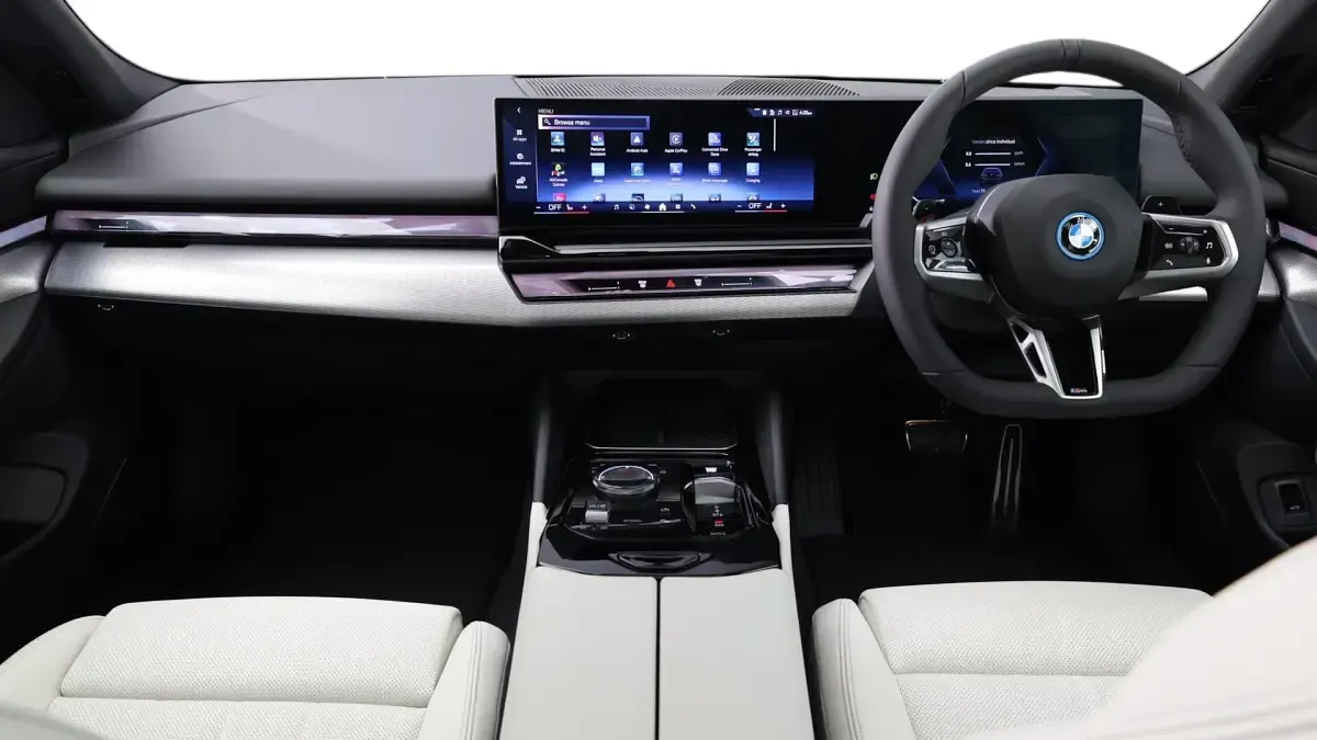 Used BMW 530e M Sport 295 HP (216 kW) 2026 Black Estate