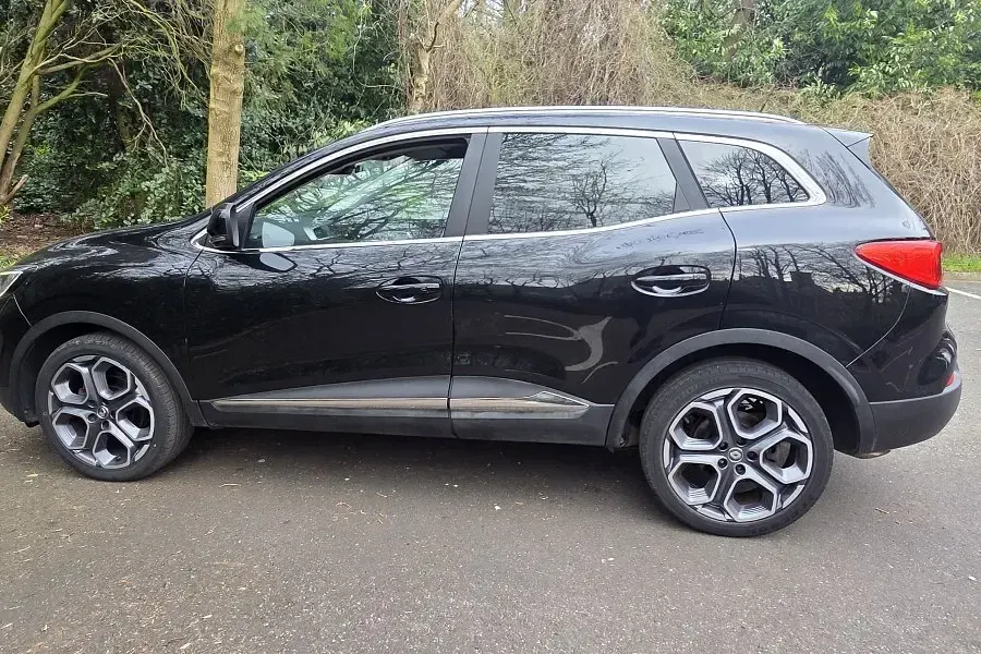 Usado Renault Kadjar Dynamique 110 CV (80 kW) 2016 Negro SUV