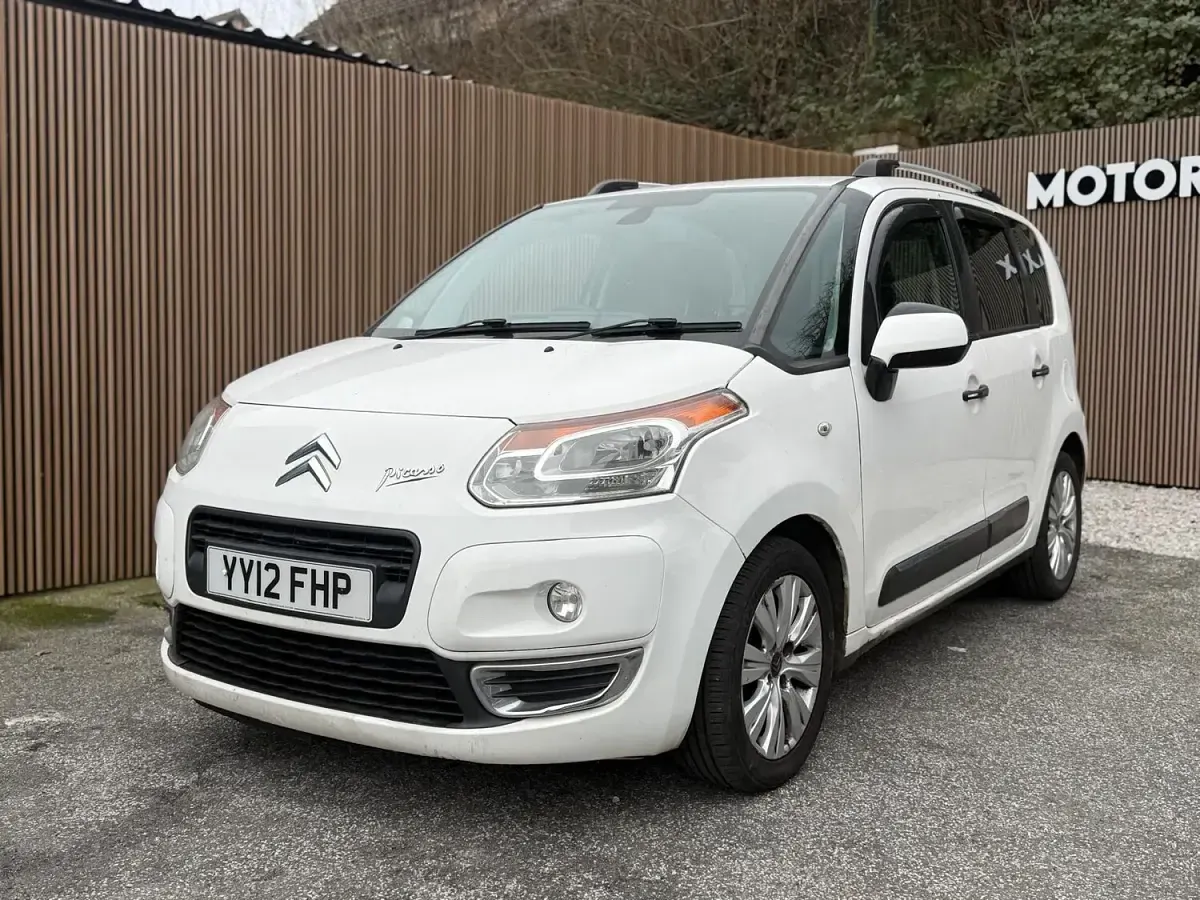 Used Citroën C3 Picasso Exclusive 2012 White MPV
