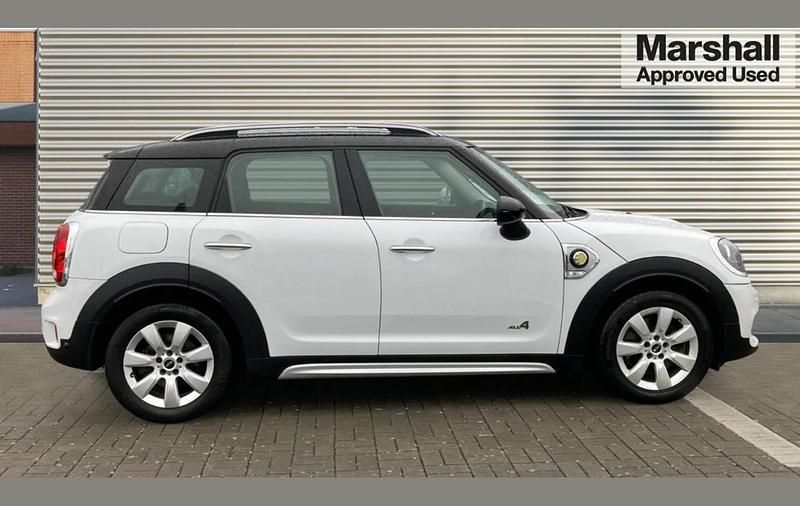 Used Mini Cooper S Countryman 221 HP (162 kW) 2019 White SUV