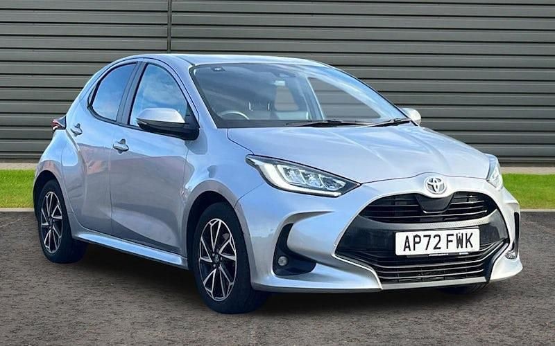 Used Toyota Yaris Hybrid Design 116 HP (85 kW) 2026 Hatchback